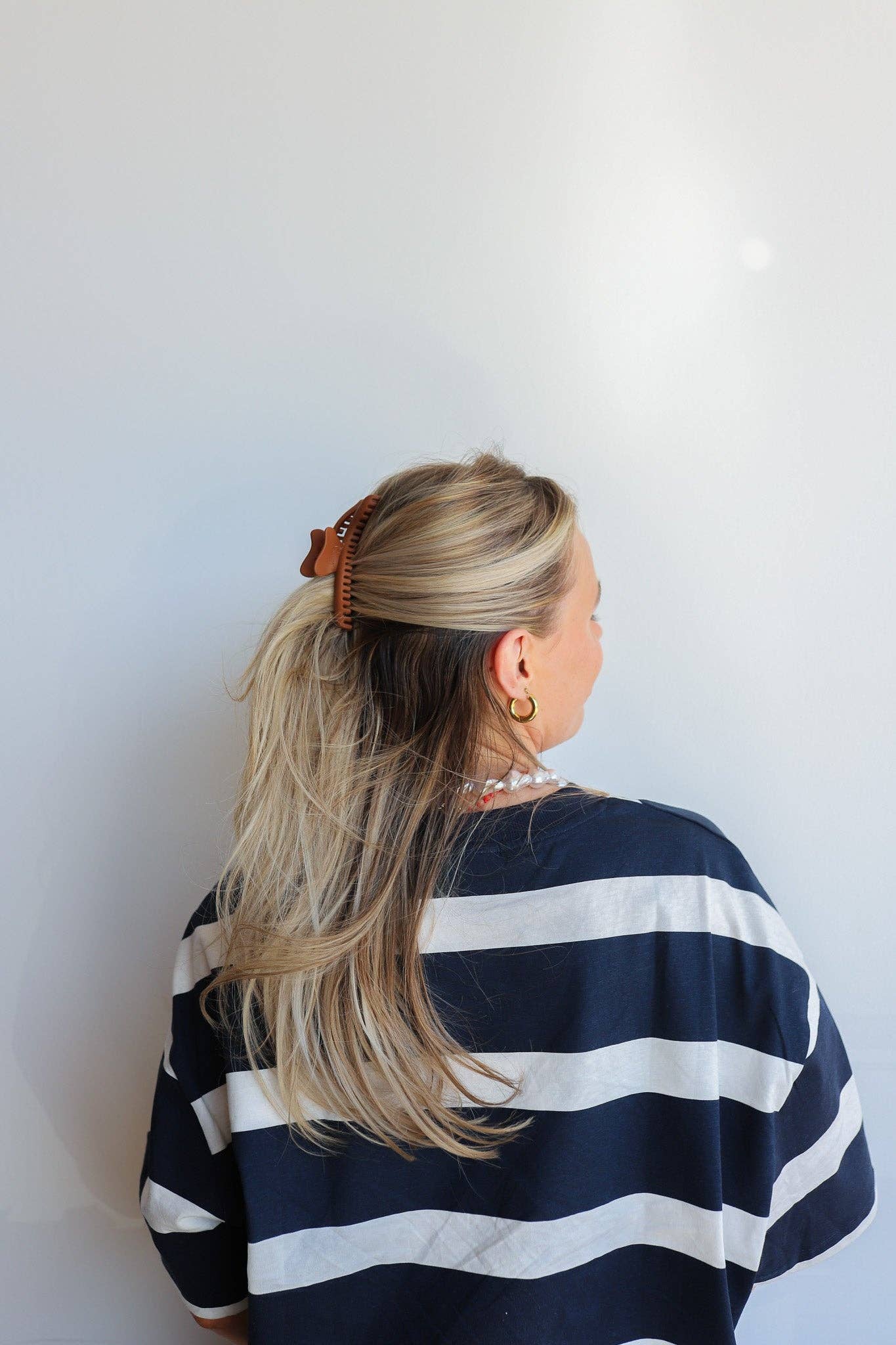 Midi Wavy Hold Everything Claw