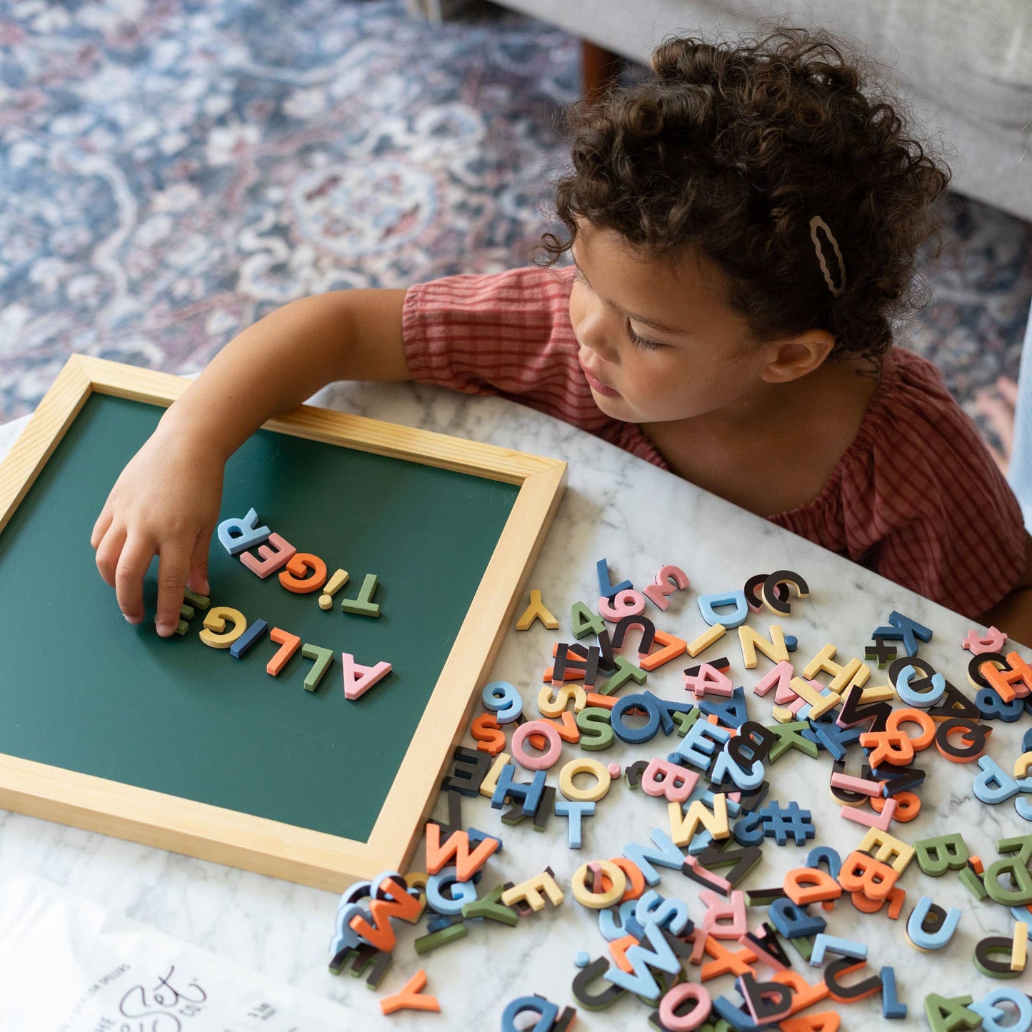 Rainbow Mod 1" 200pc Magnetic Letters
