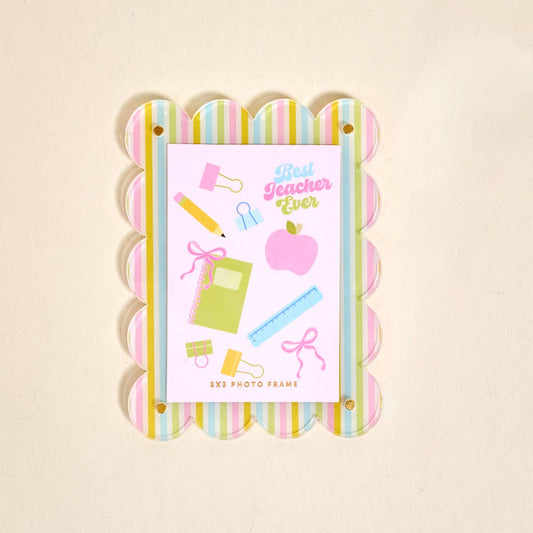 Color Me Happy Scalloped Mini Picture Frame Magnet