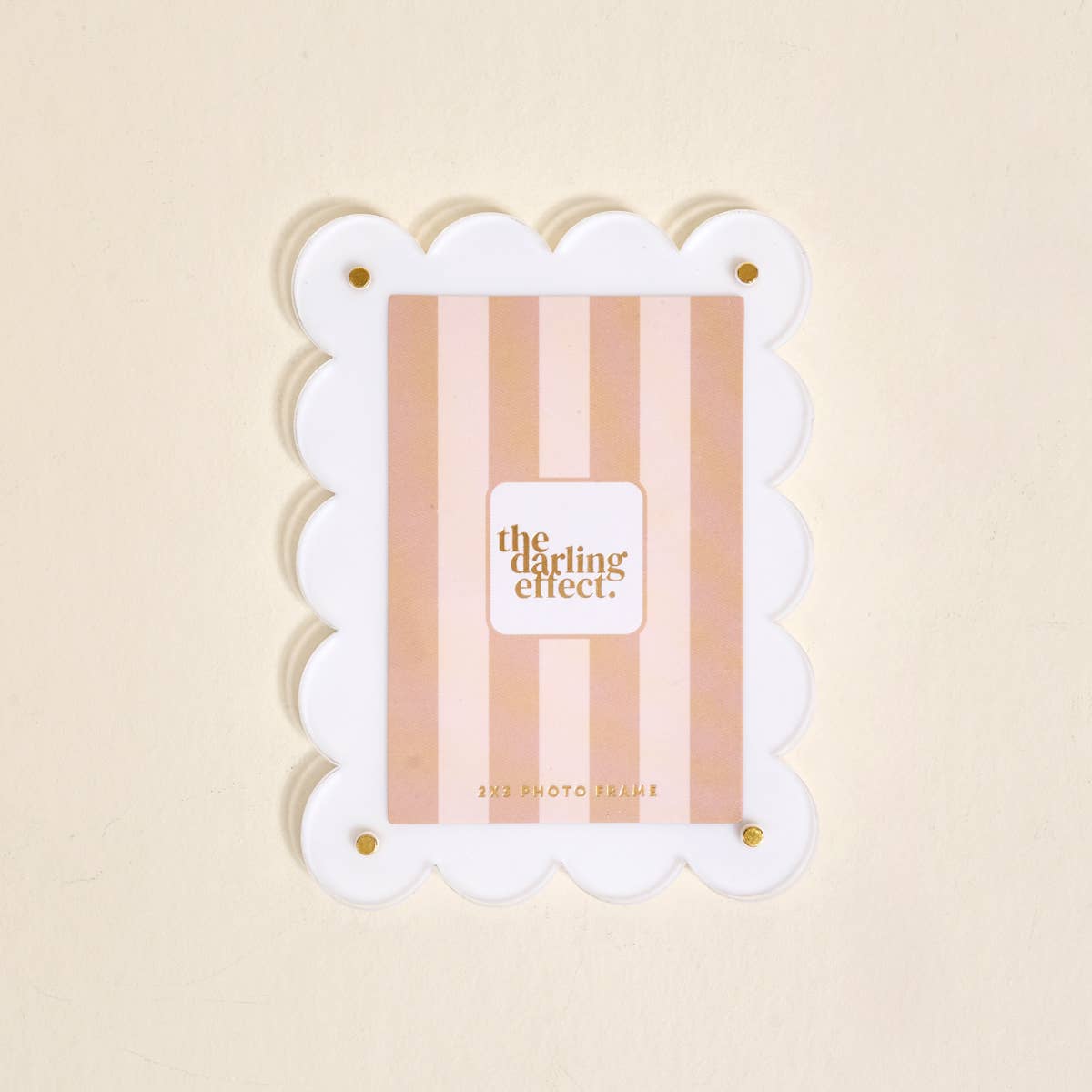 White Scalloped Mini Picture Frame Magnet