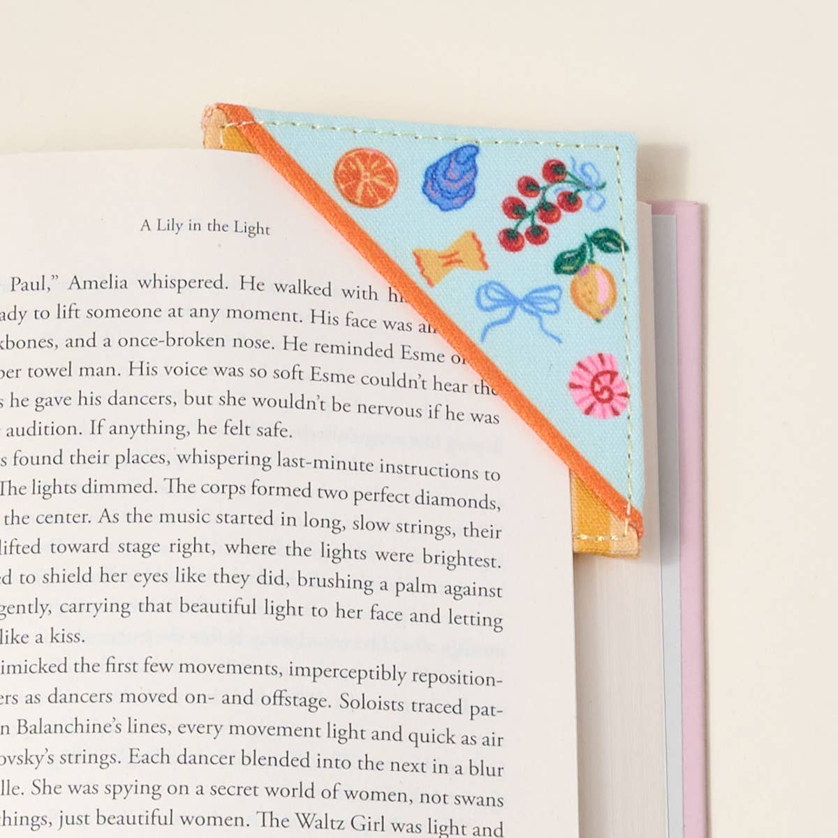 Itaian Summer Corner Keeper Fabric Bookmark