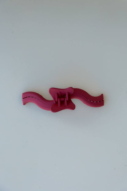 OG Wavy Hold Everything Claw