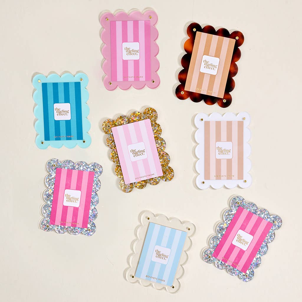 Gold Glitter Scalloped Mini Picture Frame Magnet