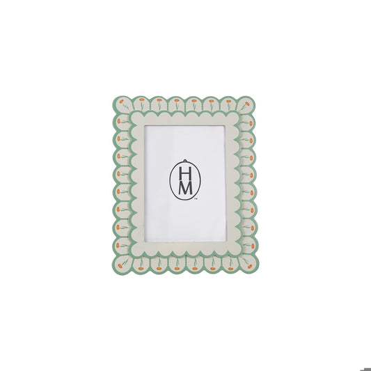 MDF Scalloped Photo Frame W Flowers